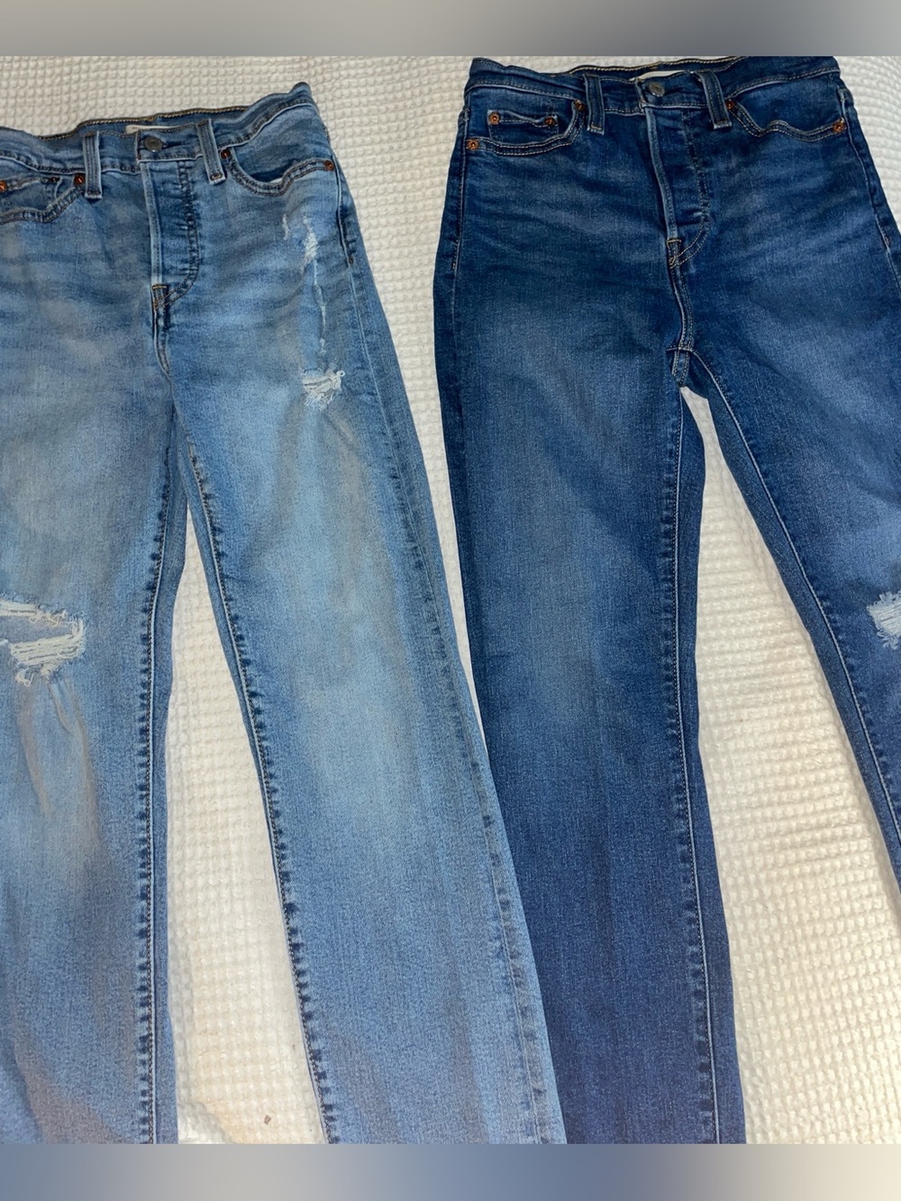 Levi’s Ladies Wedgie Straight Button Fly in Light Blue and Dark Blue Size-26